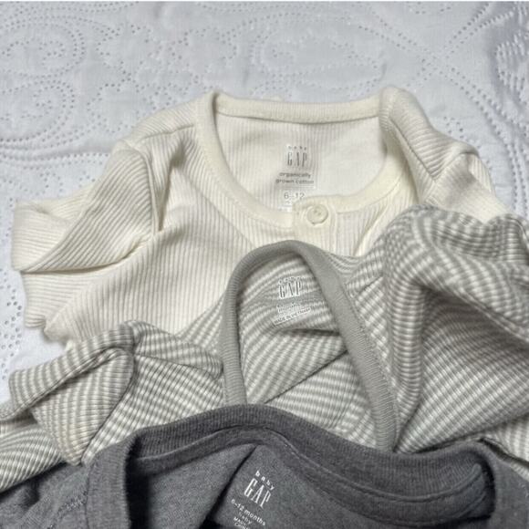 Gap Mix And Match 6 Piece Bundle Size 6-12m - Picture 8 of 10